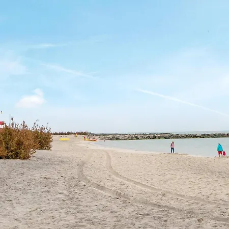 5 Person In * Thyborøn