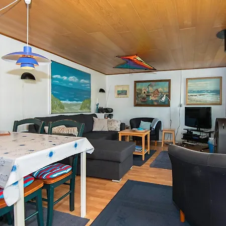 5 Person In * Thyborøn